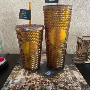 Starbucks Iridescent Gold Studded Tumbler Set venti grande